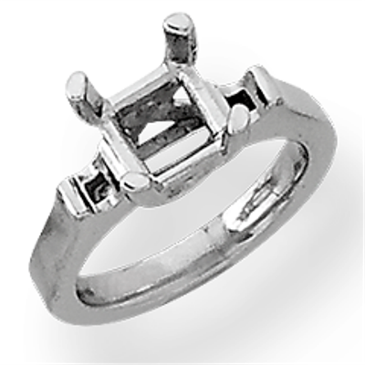 Lds Princess Cut Three Stone Ring